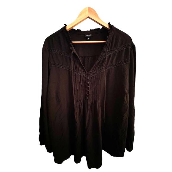 Torrid Plus Size 4 Black Lace Trim Pintuck Peasant Top - Picture 1 of 9